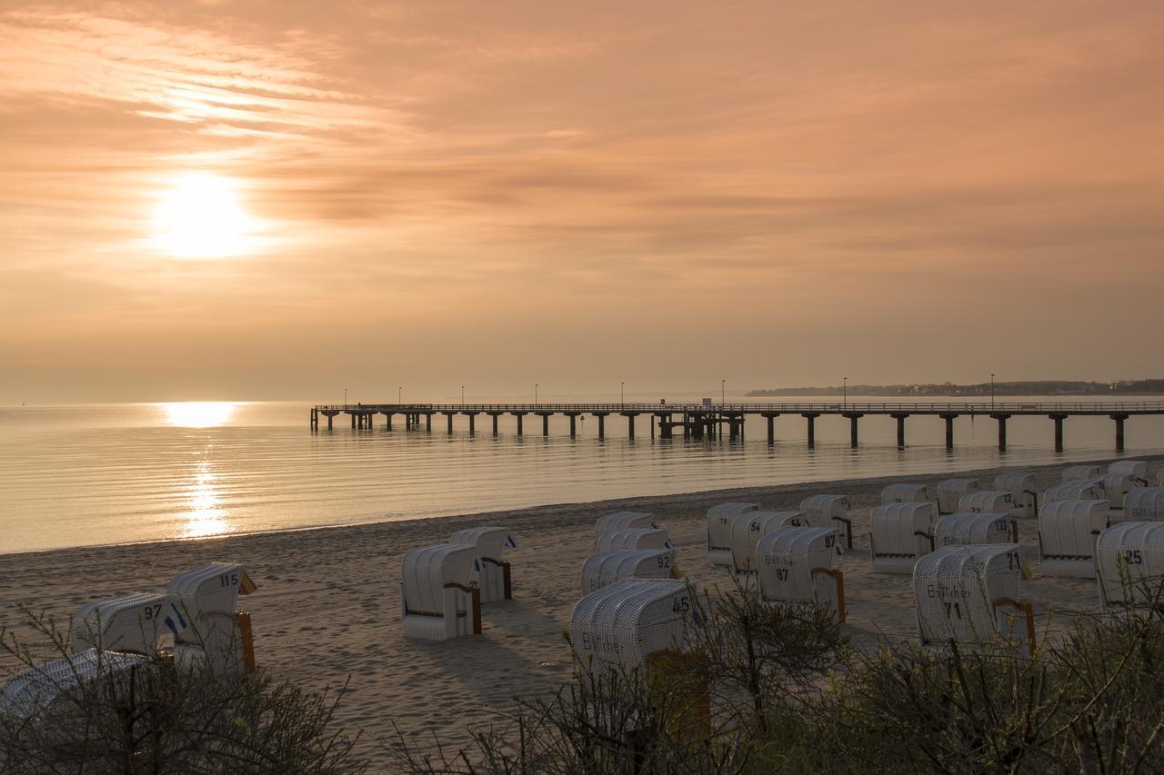 Landhaus Carstens Timmendorfer Strand Dış mekan fotoğraf
